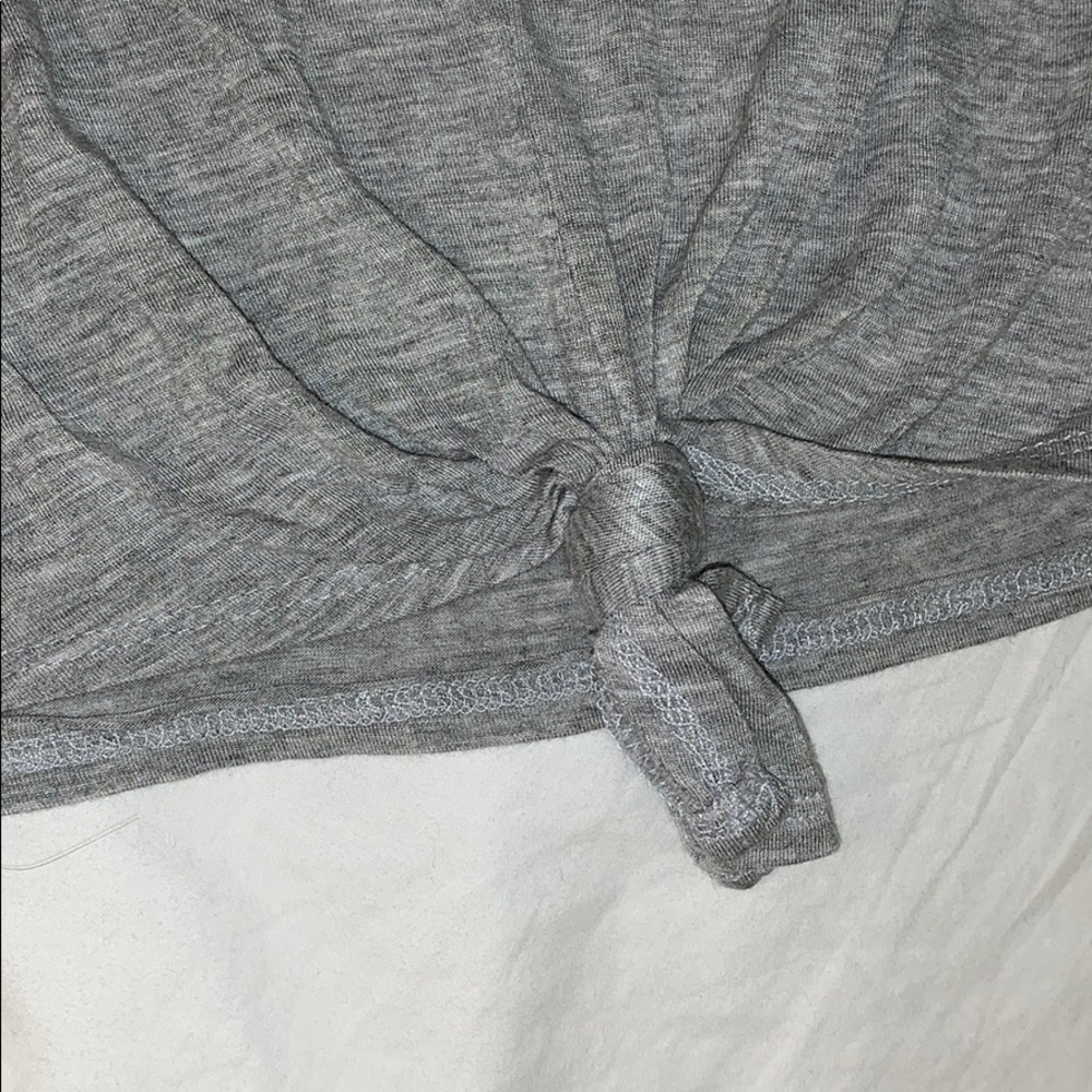 Crop top - Picture 2 of 2